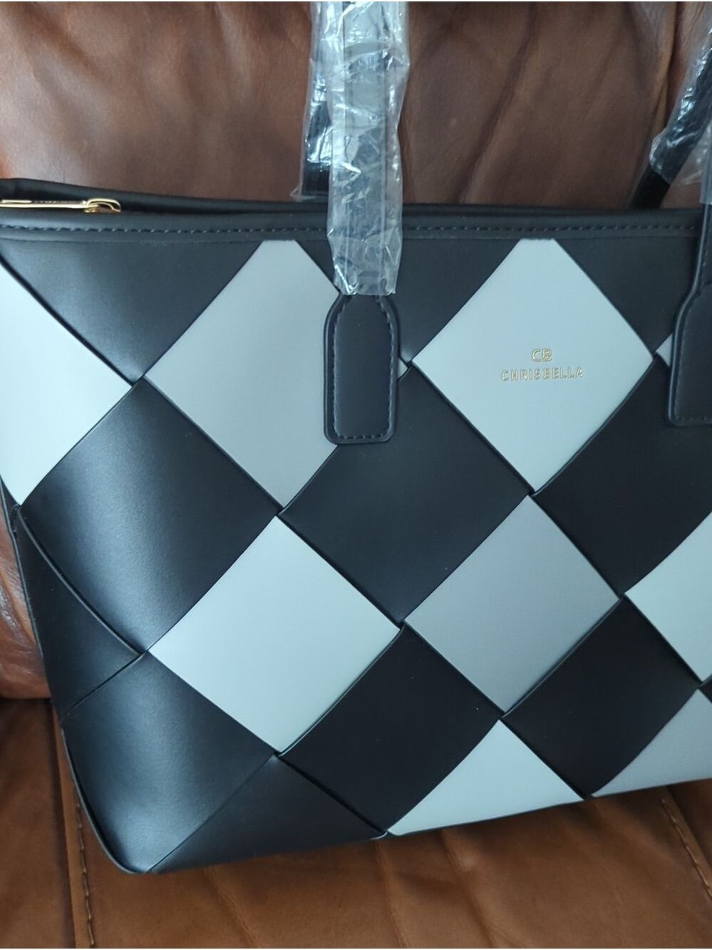 ChrisBella Woven Faux Leather Tote Bag in Black and Gray Shades - Picture 7 of 14